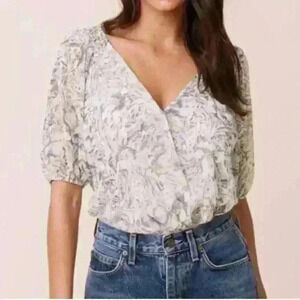 ASTR the label Kayla Summer floral Body suit XS